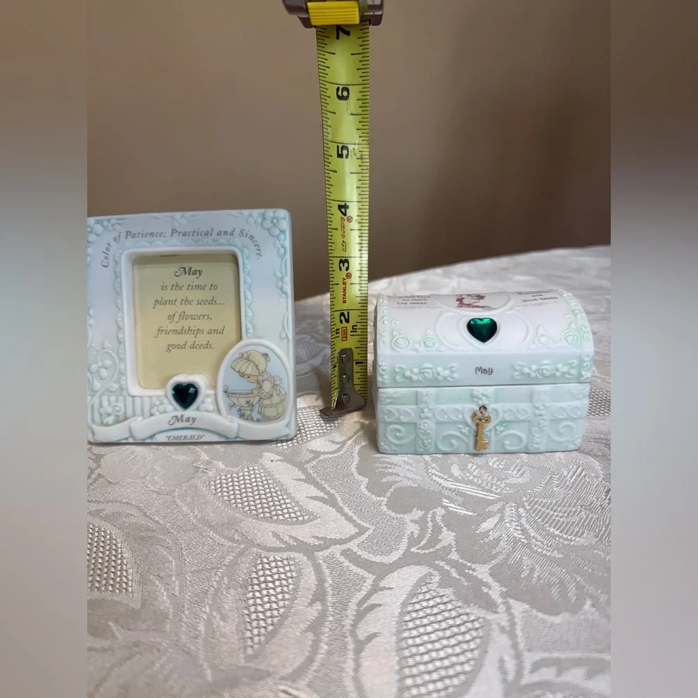Vintage Enesco Precious Moments May Birthday Trinket Box and Frame- Set of Two - Picture 10 of 11